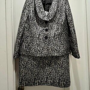 2-Piece Kasper Metallic Cheetah Print Suit Sz. 18